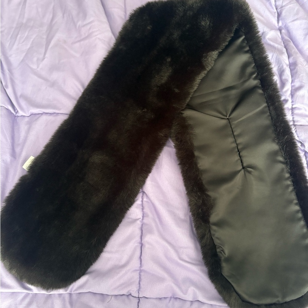 Black  Fur Scarf NEW - Picture 3 of 16